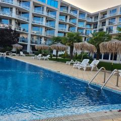 Студио за двама в Сарафово