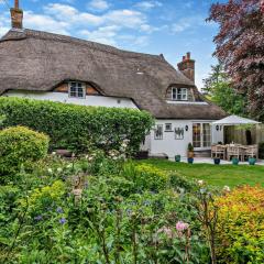 3 bed property in Blandford Forum 83442