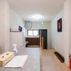 Dotonbori Villa 5 bedrooms, 1 living room, 3 bathrooms