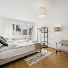 City Studio - Crown 45