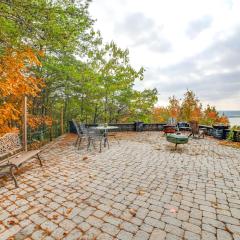 Kentucky Lake Views Cozy Cabin in Waverly!