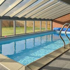 6 Bedroom Stunning Home In Give