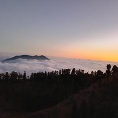 Lekwar Home stay & Restaurant