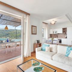 Portoseaview Terrace & AC