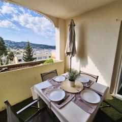 Appartement 2 chambres, vue mer, clim, WIFI, piscine