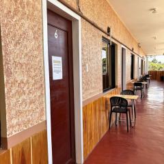 Golden Sunn Tourist Inn