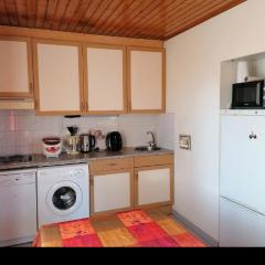 Petite maison dans village vacances