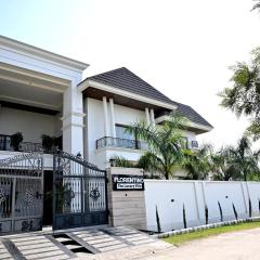 FLORENTINO The Luxury Villa