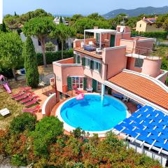 Villa Irene in Castiglioncello by TuscanyWeGo