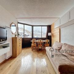 Ski aux pieds - Vue montagne - Studio 4p Isola 2000