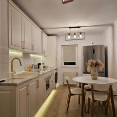 White Central Apartment