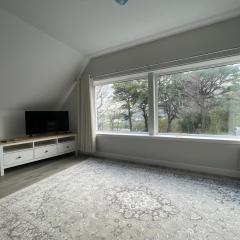 Adalienes Retreat Flat 3