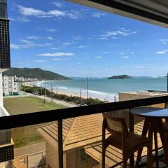 Frente Mar Sanluzzi - Bellagio Home Apto para 6 pessoas na Praia de Palmas