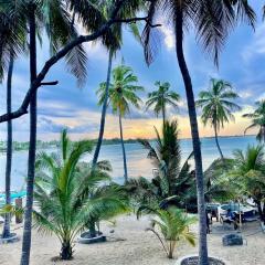 kuda Bay Surf Hostel