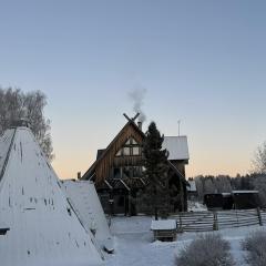 Shaman Village - Resort & Glass Igloos