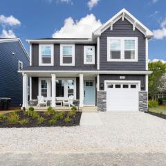 Calm Harbor-spacious 4BR retreat-Resort amenities