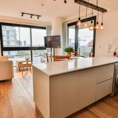 Large Apartment Just Steps from Shopping del Sol