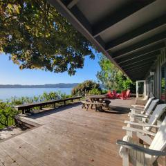 Enetai Beach House with dock and Hot Tub