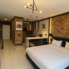 Riverside Industrial Studios - SAUNA - GYM -air-conditioning-SPA-FITNESS