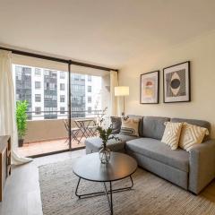 El Golf Social Chic 2BR Oasis Near MUT with Pool