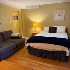 Midstream Manor Unit 1 - Studio