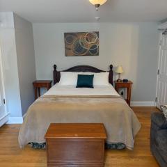 Midstream Manor Unit 3 - Studio