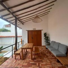 Casa Mónica - Astromelia