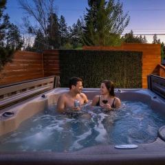Downtown BnB House - Hot Tub - Barrel Sauna