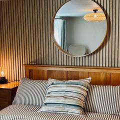 Hanger Farmhouse Hideaway