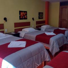 Hospedaje Tres Cruces