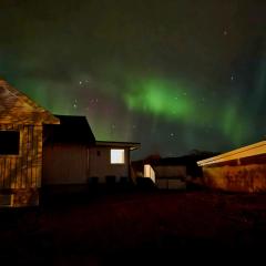 Private 4 bedroom getaway in Lofoten