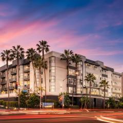 Exclusive Suites in MDR-Venice with Pool, GYM & HotTub