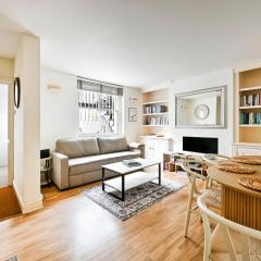 Chelsea Modern - Stylish Hideaway