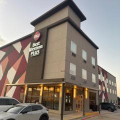 Best Western Plus Pearland/Houston Medical Center Hotel