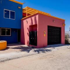 Condo 4, In town and steps to the beach and Malecon