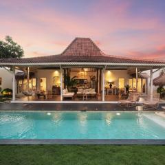 Villa M by Alfred in Bali