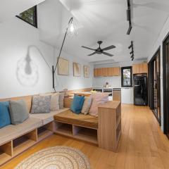 New Farm Apartment with Balcony City Views