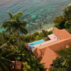 Casa Acantilado Oslob - 3BR