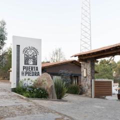 Hotel Puerta de Piedra