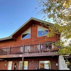 Kantada Retreats-Gameroom HotTub Yellowstone Park sleeps 10