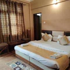 Varuni Gd Hotel Mcleodganj