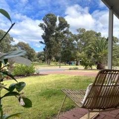 Dalyellup Family Holiday Home