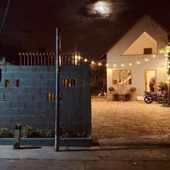 T-House Homestay Tiền Giang