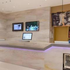 City Comfort Inn Liuzhou High-speed Railway Station Entrance