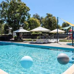 Relax at 42 Cape View Resort