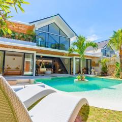 Calista - 4Bedroom Private Pool Villa in Kerobokan