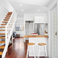 Serenity - A Short Walk To Beach