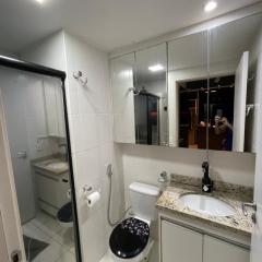 Apartamento com Varanda