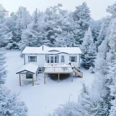 Private Lake Cottage!