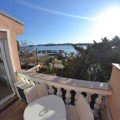 Beautiful Apartment In Turanj With House Sea View